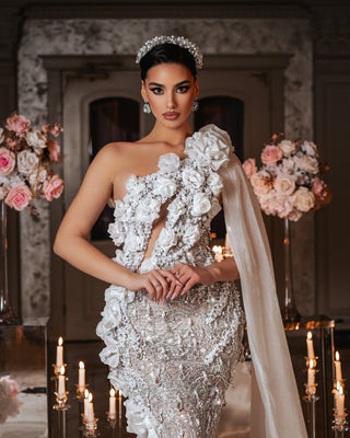 Elegant Bridal Dress with Lace Detailing