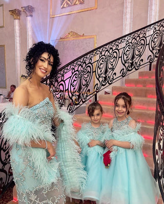 Elegant Aqua Collaboration with Influencer Vjosa Muriqi and Her Daughters: A Tale of Beauty and Unity - Blini Fashion House