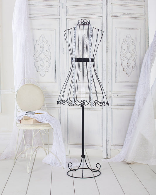 The Life of a Fashion Designer: A Day in the Life of a Blini Fashion House Designer - Blini Fashion House