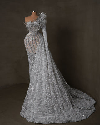 Luxurious Bridal Gown: One Shoulder Design
