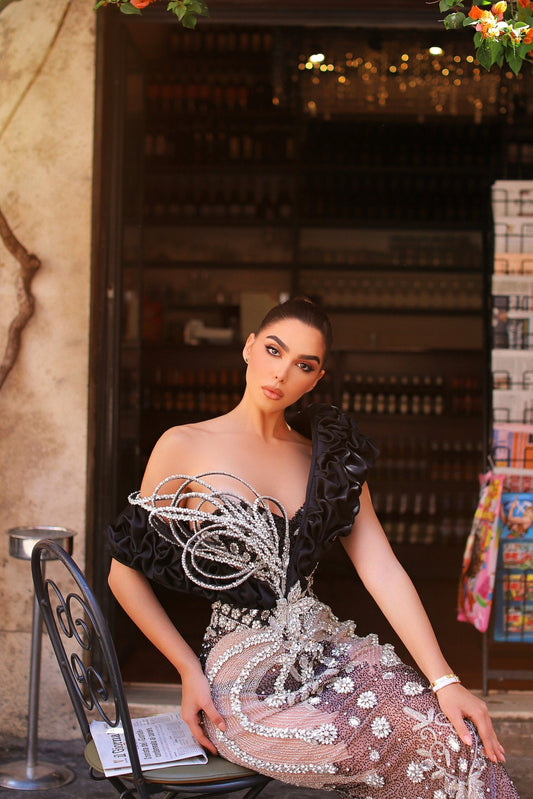 Luxurious long silver dress with black 3D bodice design