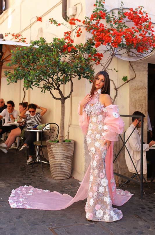 Elegant long pink dress with floral patterns and detachable tulle ribbon