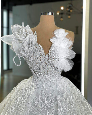 Aella Sophisticated Sleeveless Wedding Dress - Blini Fashion House