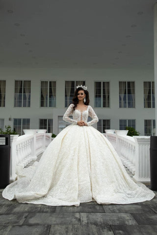 Ajola Wedding Gown with a Touch of Sparkle - Blini Fashion House