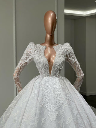Alva Puff Sleeve Cut-In Chest Bridal Dress - Blini Fashion House