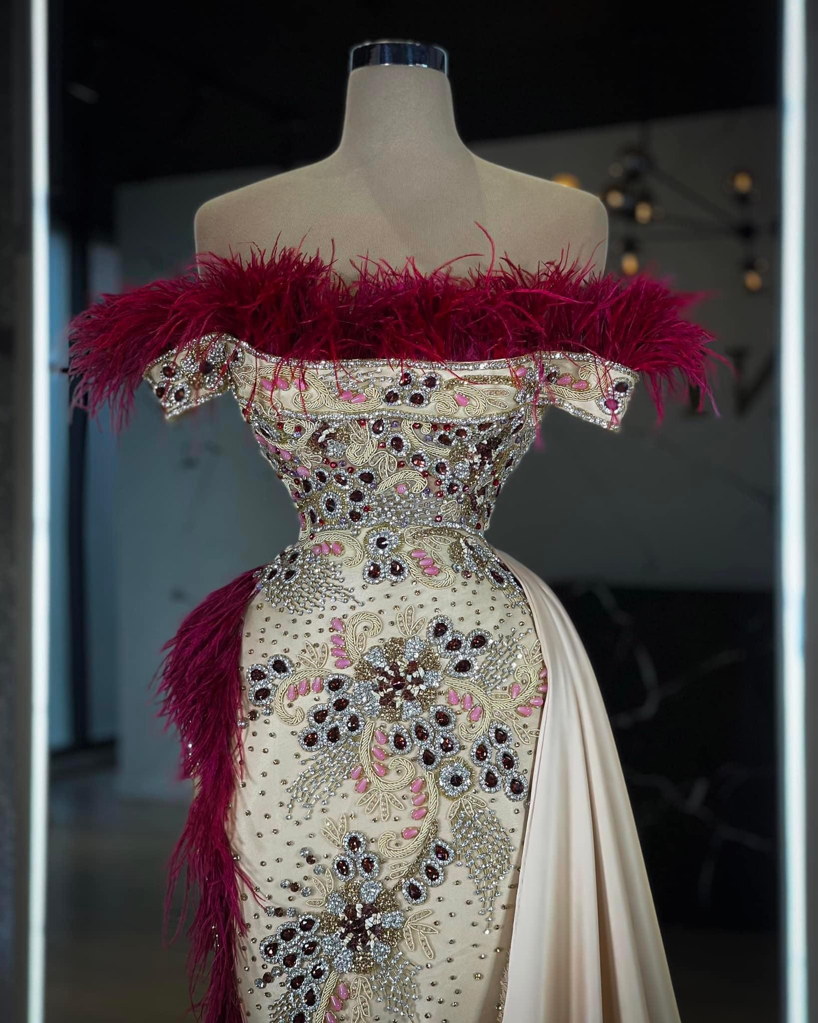 Arli Off-Shoulder Dress with Side - Blini Fashion House