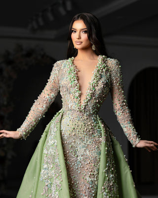 Light Green Lace V Neck Dress with Long Sleeves 
