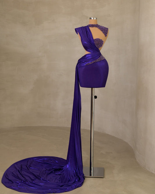 Glamorous Pearl-Embellished Side Tail Dress for Sophisticated Occasions