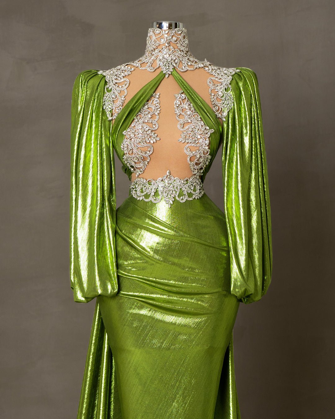Elegant Light Green Dress for Formal Occasions
