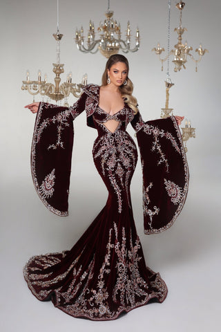 Luxurious Long Sleeveless Burgundy Velvet Dress