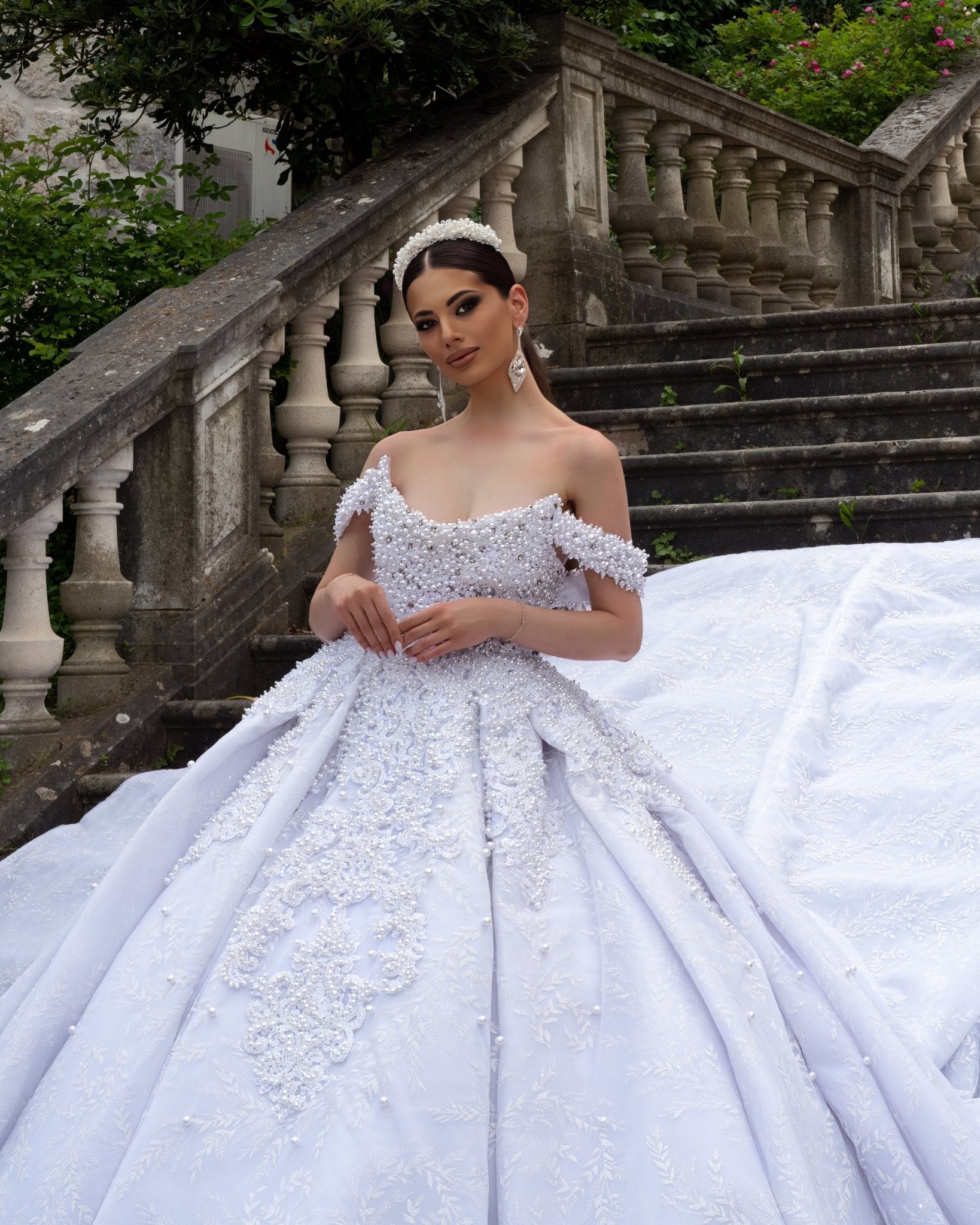 BridalBride To BeCrystalsWomen - Blini Fashion House