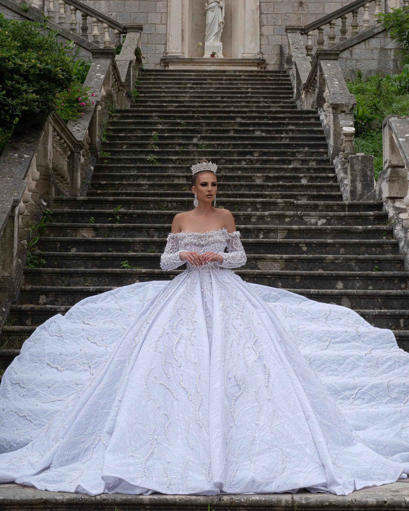 BridalBride To BeCrystalsWomen - Blini Fashion House