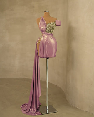Elegant Side Tail Light Purple Dress Adorned with Pearls for Stylish Occasions