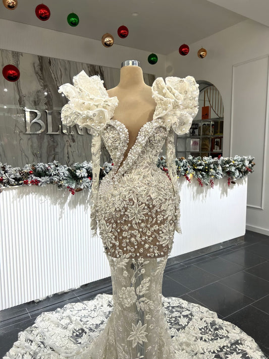 Elija Extravagant Shoulder Details and Delicate Embellishments Bridal Dress - Blini Fashion House