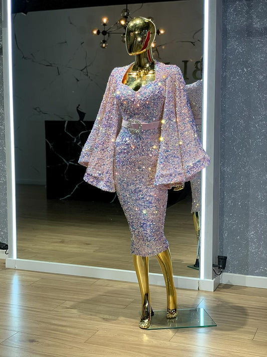 Honea Glamorous Wide-Sleeve Maxi-Length Dress