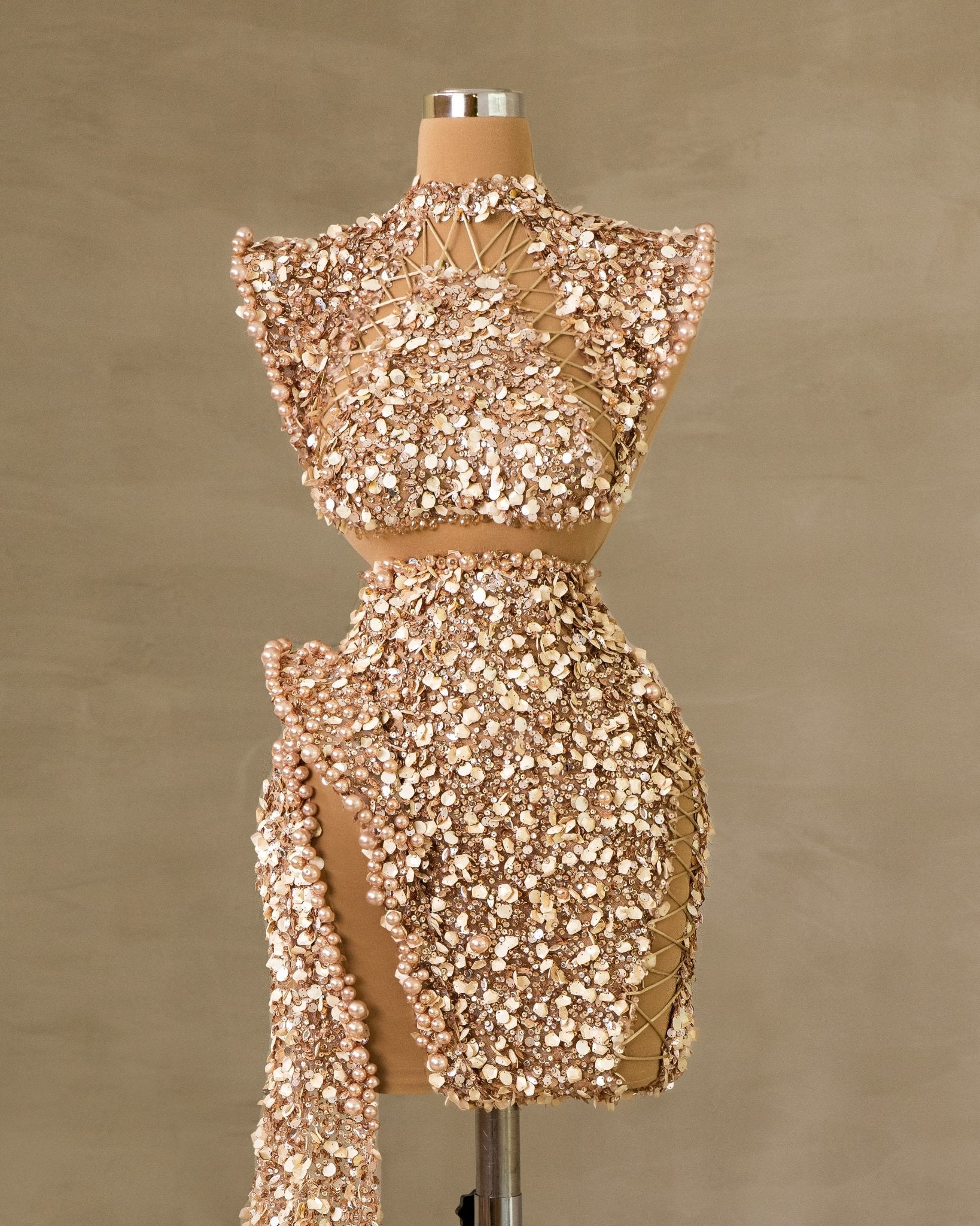 Chic Cut-Out Short Dress with Slit and Stylish Side Tail Detail