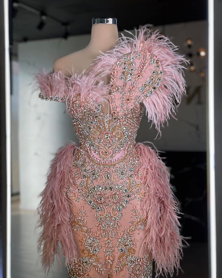 CrystalsFeathersLight PinkWomen - Blini Fashion House