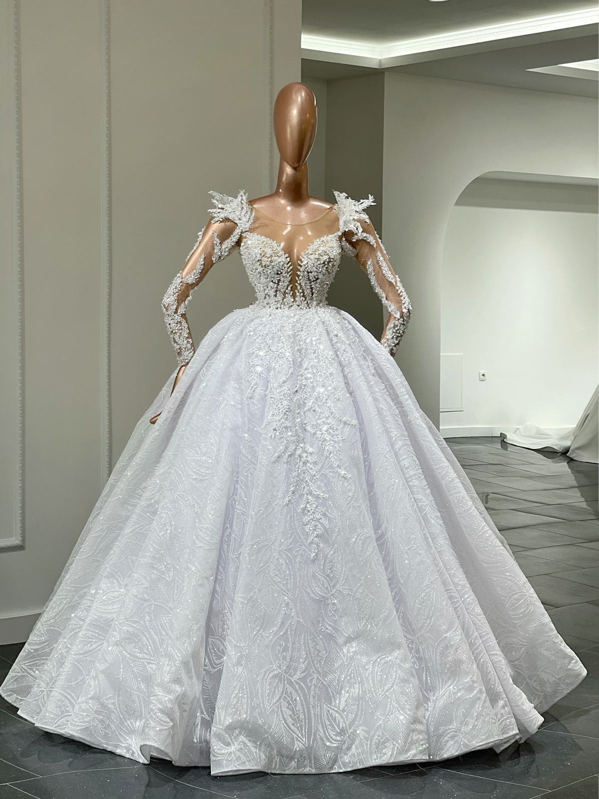 BridalGownLuxoriousWomen - Blini Fashion House