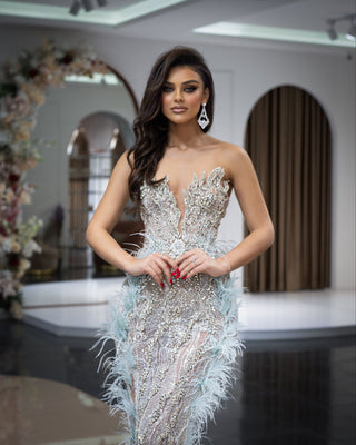 Elegant Strapless Sleeveless Gown with Crystal and Feather Accents