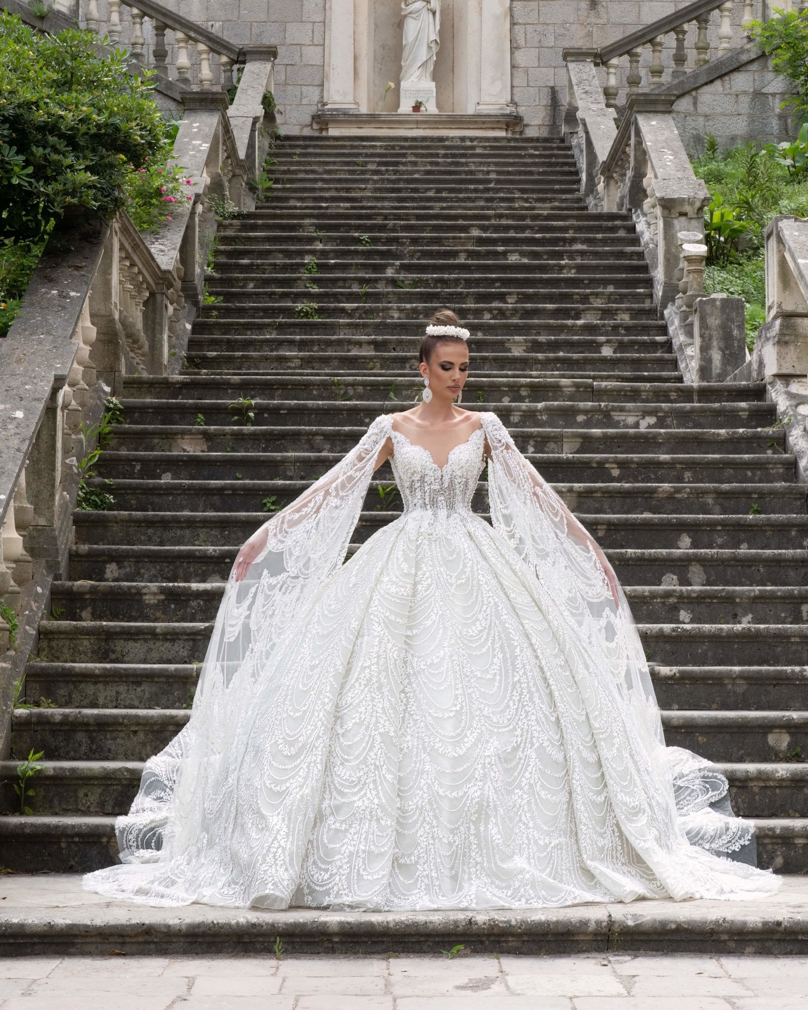 BridalBride To BeCrystalsWomen - Blini Fashion House