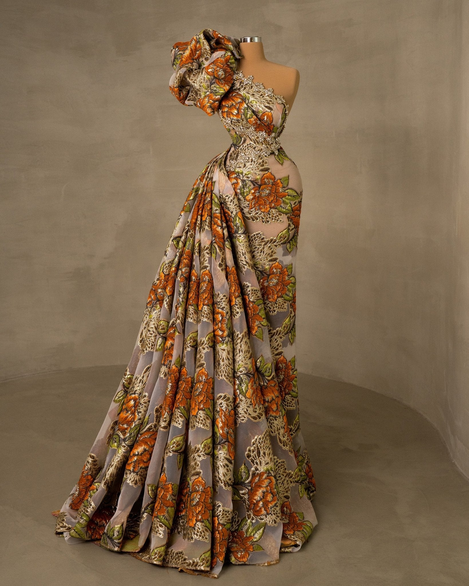 Fashionable One-shoulder Dress - Unique Side Tail Design