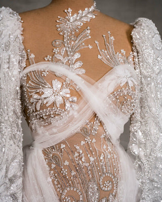 Detailed Lacework on Tulle Bridal Dress