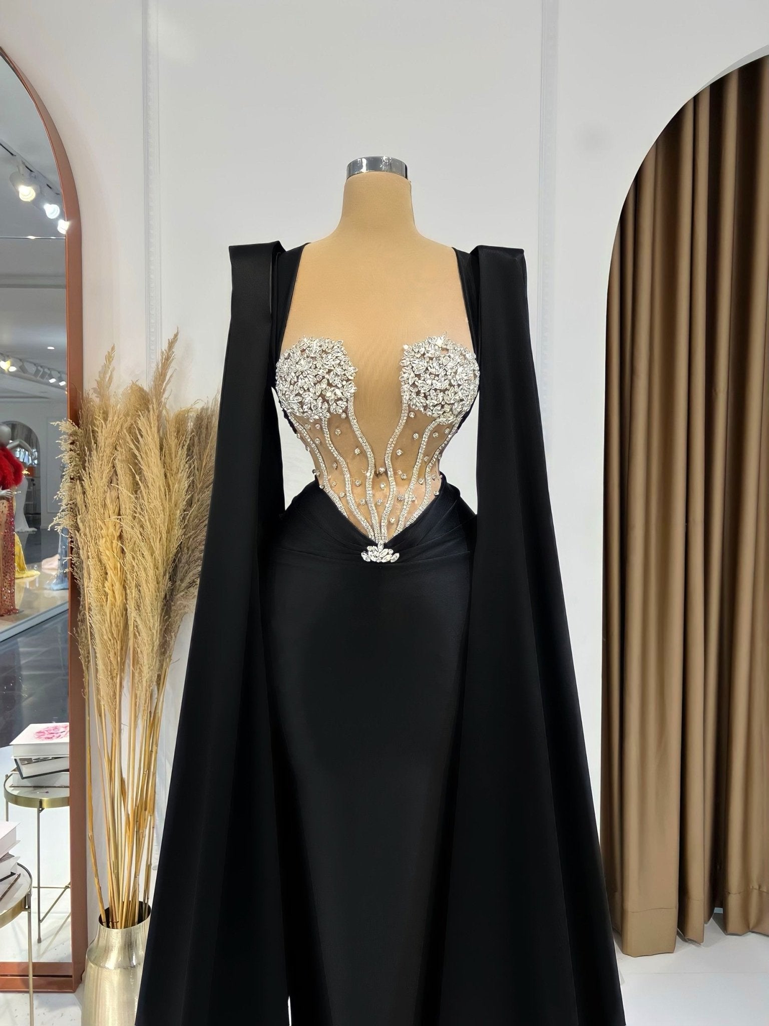 BeadsBlackCrystalsWomen - Blini Fashion House