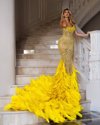 Elegant Sleeveless Yellow Dress, Crystals, Feathers