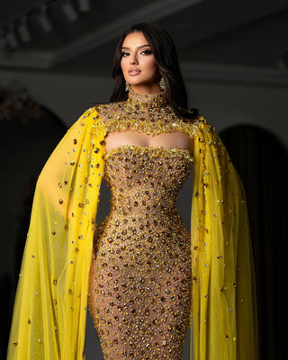 Elegant Sleeveless Dress in Luxurious Yellow Lace