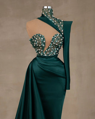 Green One-Shoulder Dress with Side Tail - Modern Elegance in Satin