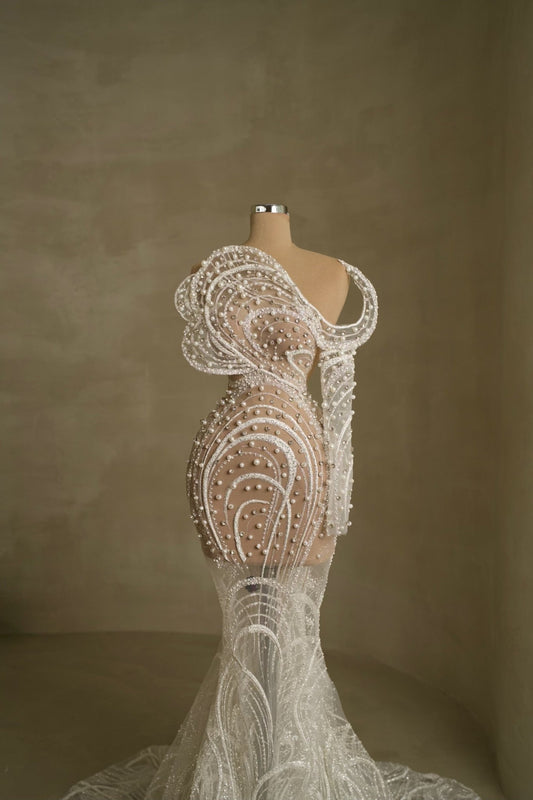 One-Shoulder Bridal Dress: Graceful Elegance for Your Special Day