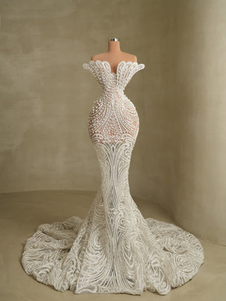 Elegant Sleeveless Wedding Dress: Unveil Your Bridal Beauty