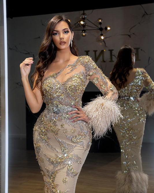 BeadsFeathersLuxoriousWomen - Blini Fashion House