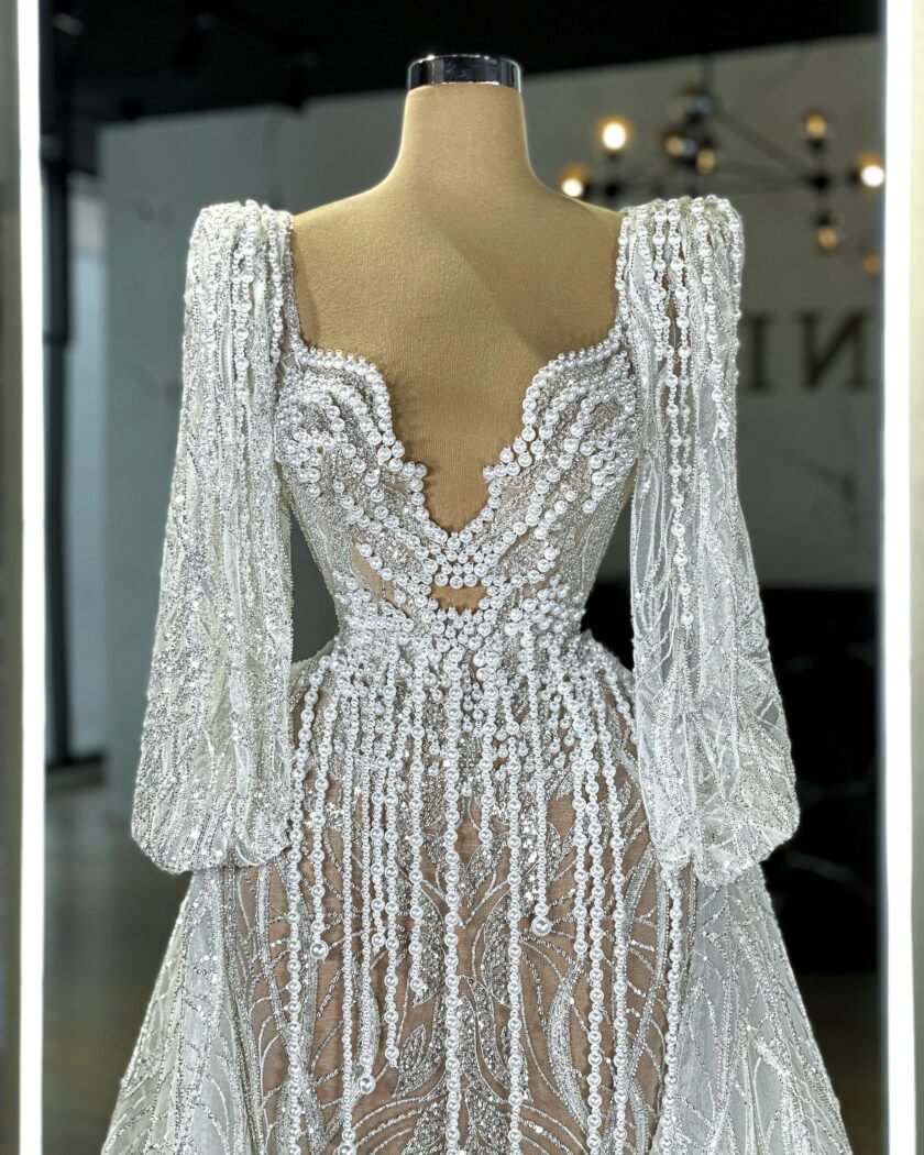 GownLuxoriousOverskirtWomen - Blini Fashion House