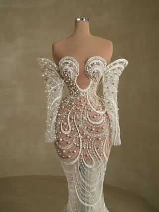 Elegant Off-Shoulder Bridal Gown