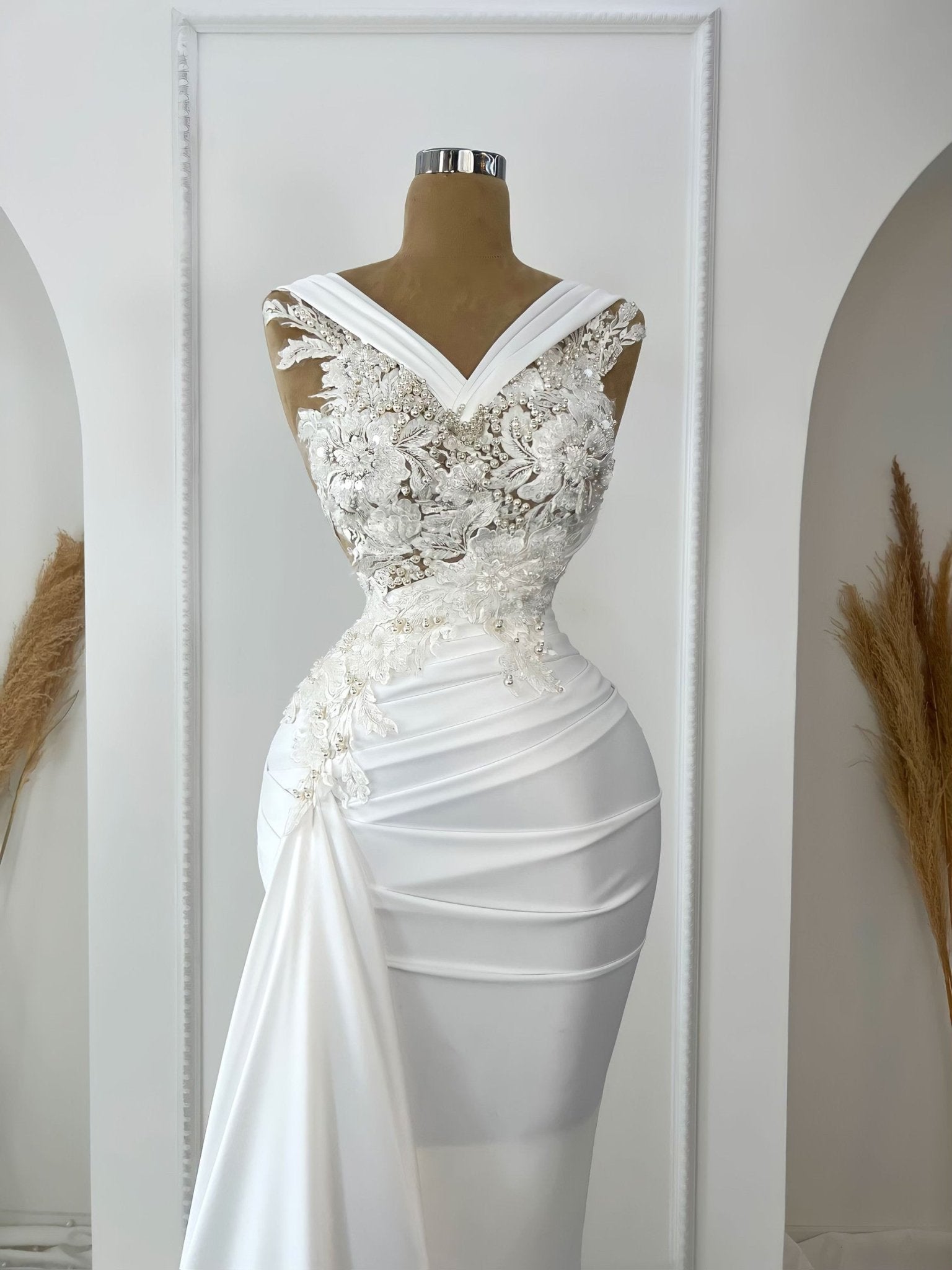 BridalGownLuxoriousWomen - Blini Fashion House