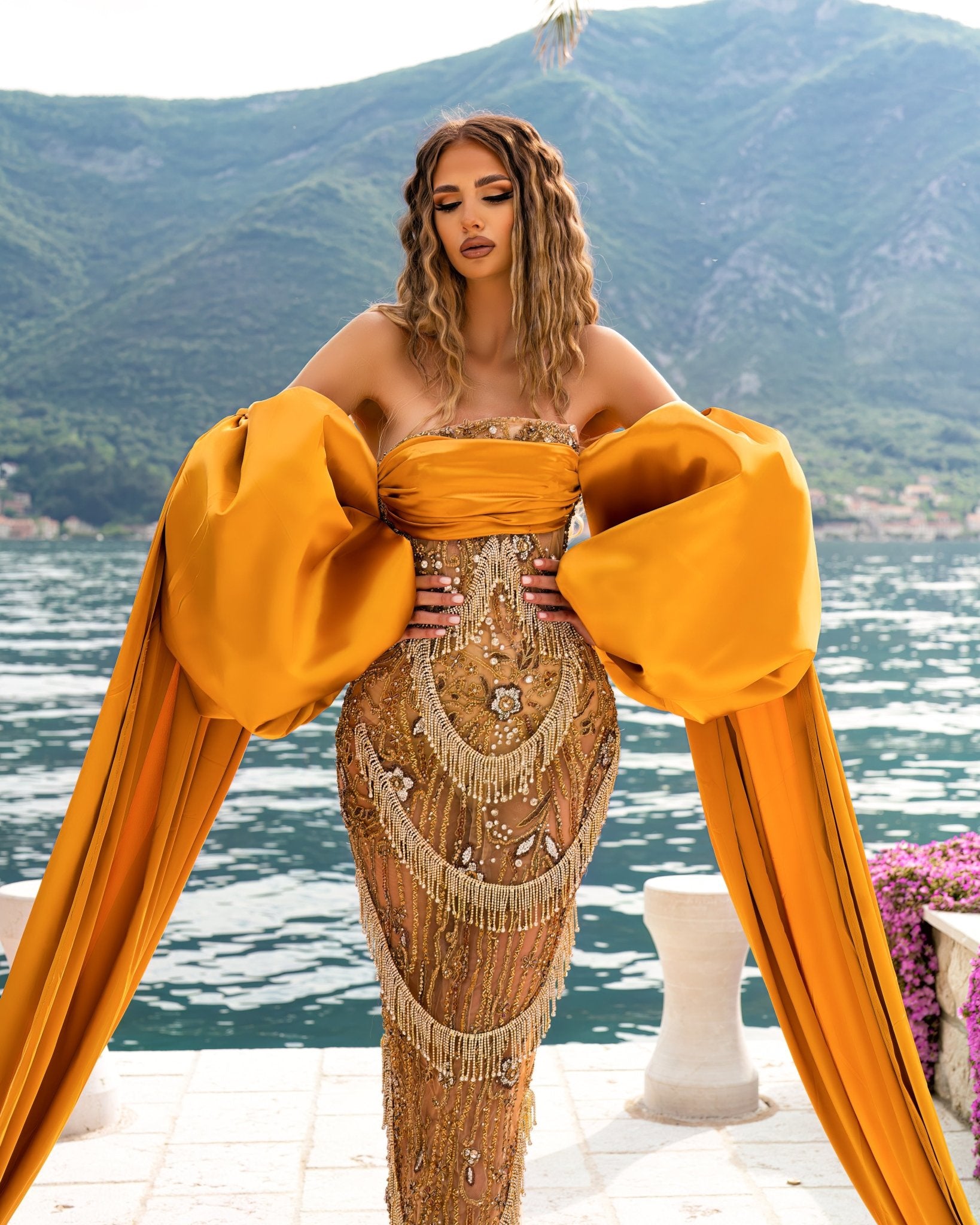 BeadsCrystalsGoldWomen - Blini Fashion House