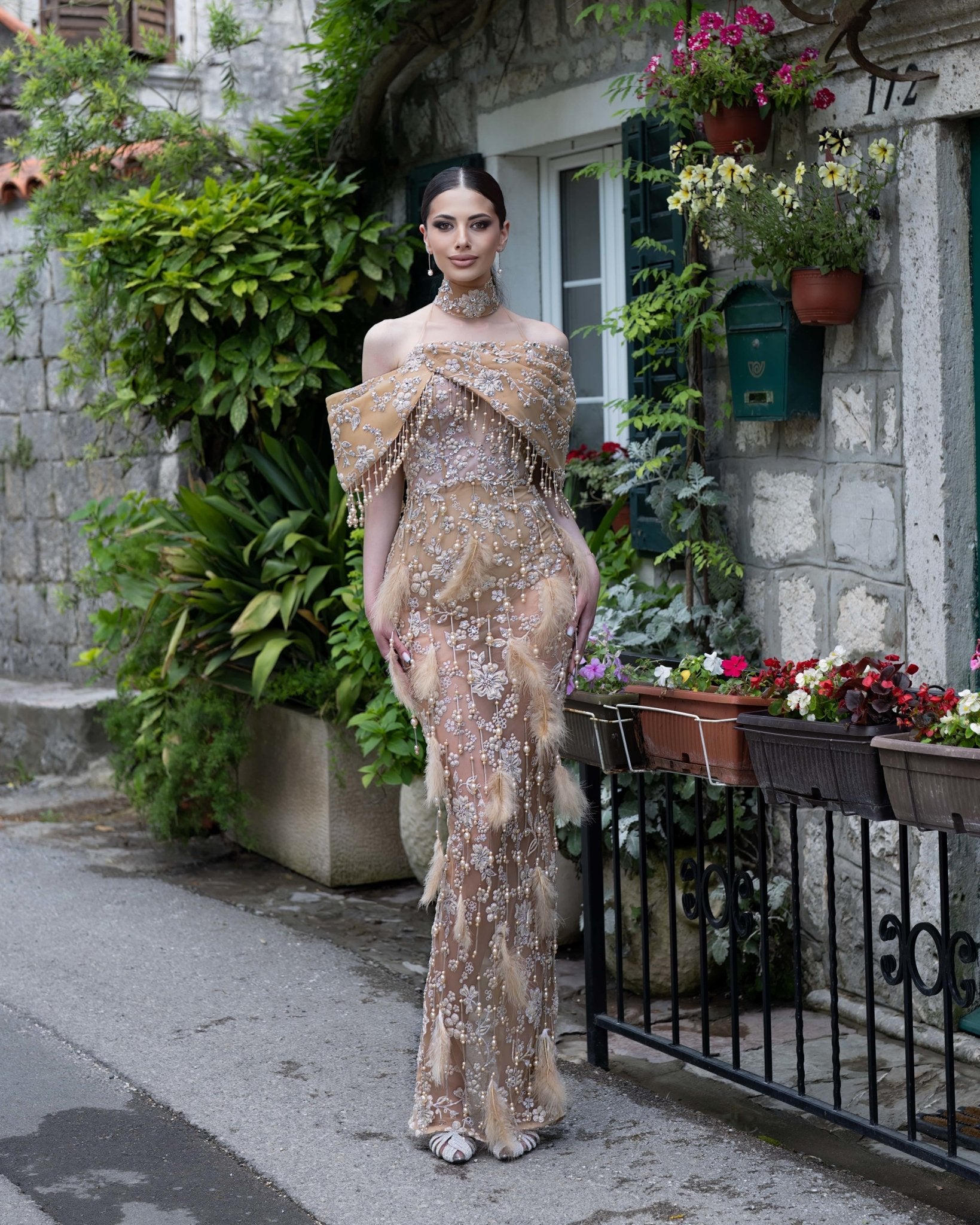 BeadsBeigeCrystals - Blini Fashion House