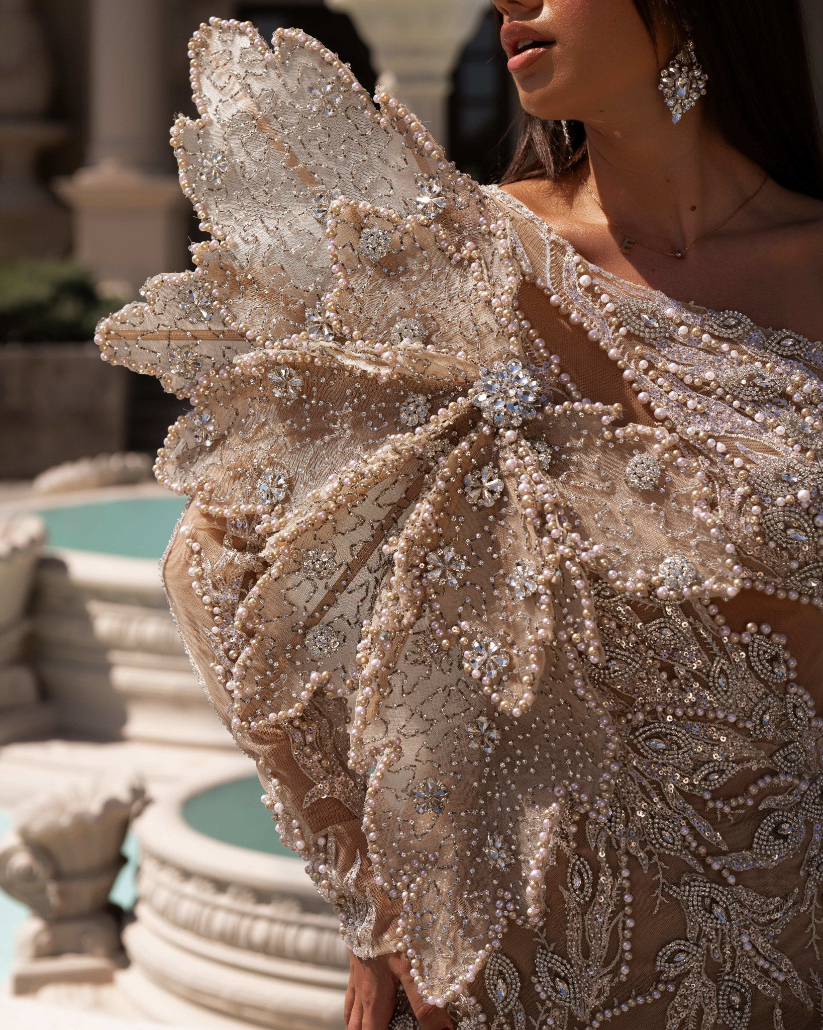 Chic Cut-Out Deep Slit Dress for Fashion-Forward Ensembles