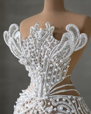 Close-up Detail of Lace Bodice on Sleeveless Bridal Dress 